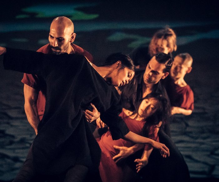 Eastman / Sidi Larbi Cherkaoui: Nomad