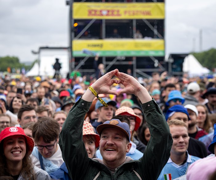 Menschenmenge bei einem Konzert beim Kessel Festival auf dem Cannstatter Wasen